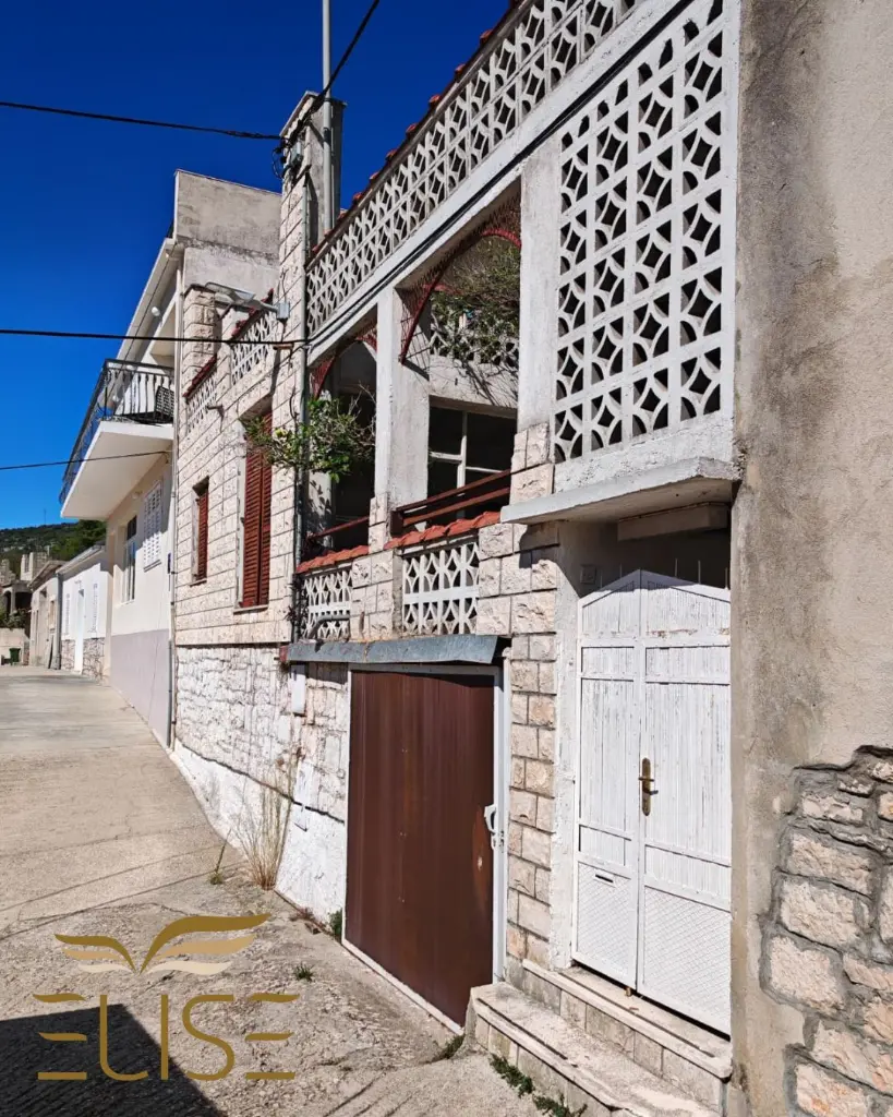 paradise courtyard2.webp